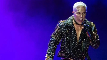 Christian Chavez alfineta governador do Texas durante show da Soy Rebelde Tour